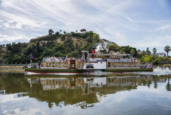 Paddle Steamer Waimarie